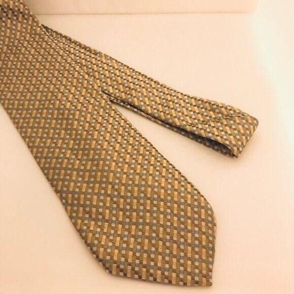 #1684 VINTAGE INSIGNIA GOLD WEAVE NECKTIE 58 IN X 3.5 IN